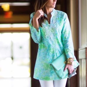 Lilly Pulitzer blue crab print Sarasota tunic